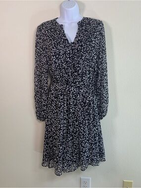 MSK Black and White Leaf-Print Long Sleeve Dress size 10